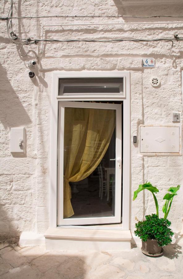 Dimore Del Borgo Antico - Il Sottano Монополи Экстерьер фото