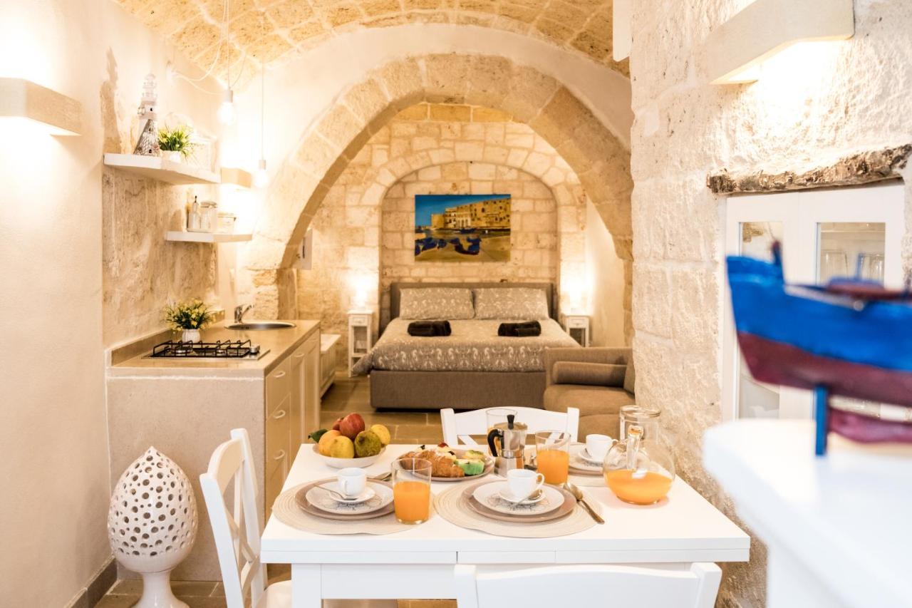 Dimore Del Borgo Antico - Il Sottano Монополи Экстерьер фото