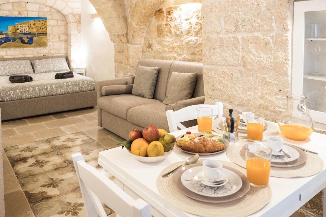 Dimore Del Borgo Antico - Il Sottano Монополи Экстерьер фото